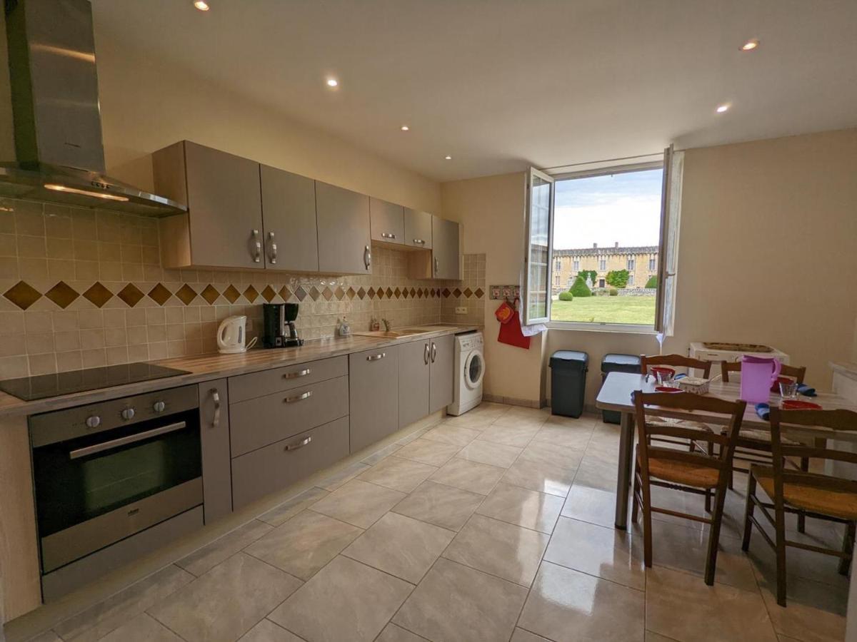 Gîte Cherves-Richemont, 4 pièces, 6 personnes - FR-1-653-167 Extérieur photo