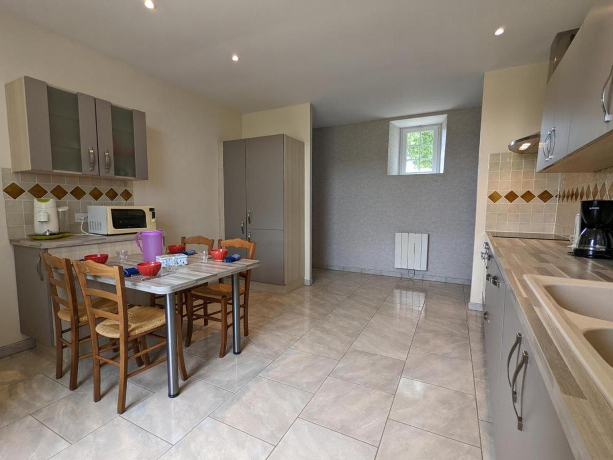 Gîte Cherves-Richemont, 4 pièces, 6 personnes - FR-1-653-167 Extérieur photo