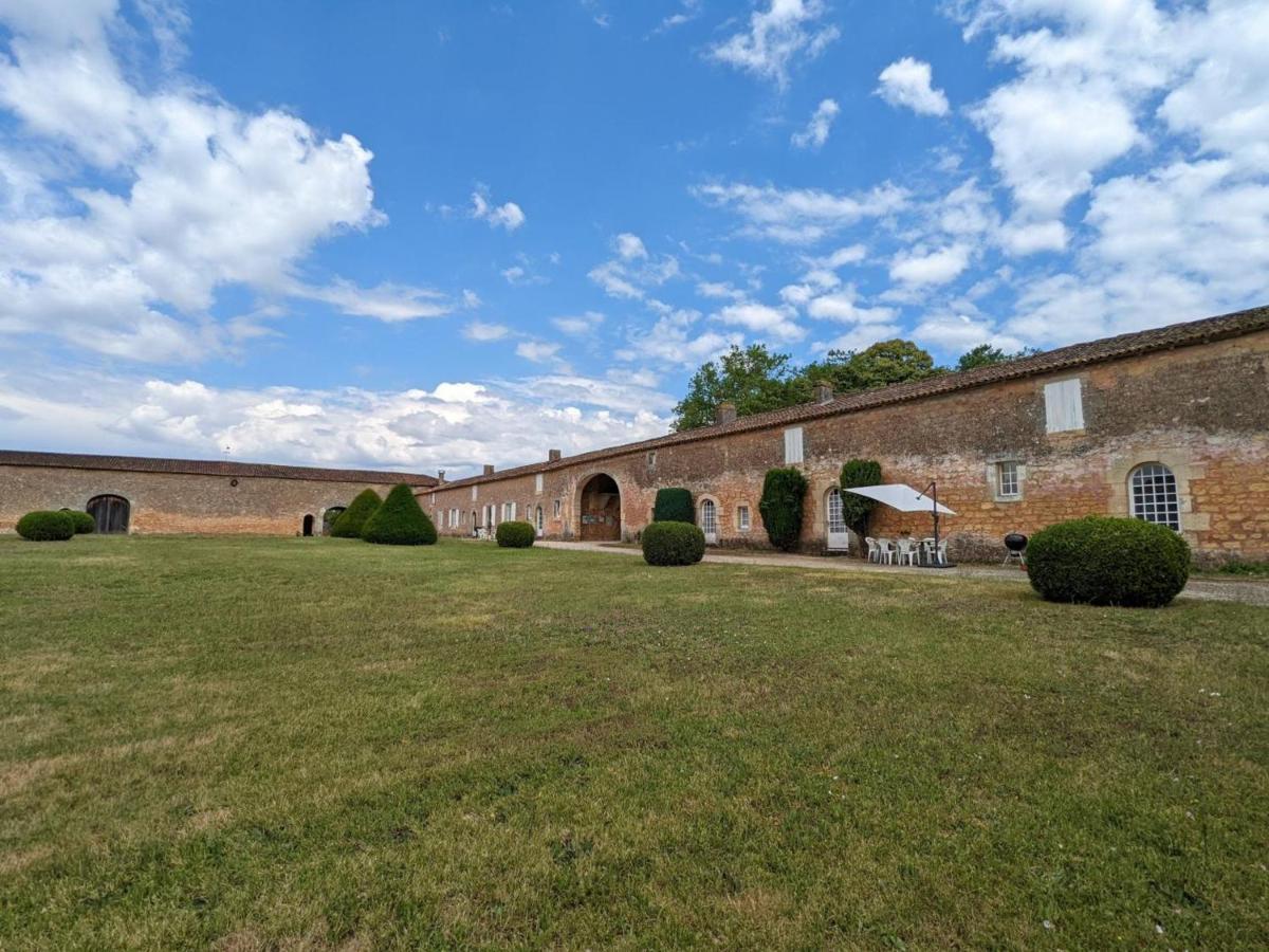 Gîte Cherves-Richemont, 4 pièces, 6 personnes - FR-1-653-167 Extérieur photo